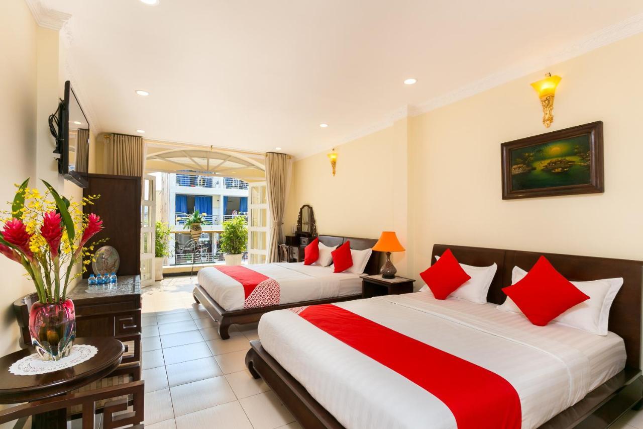 OYO 113 Horizon Hotel Ho Chi Minh-stad Buitenkant foto