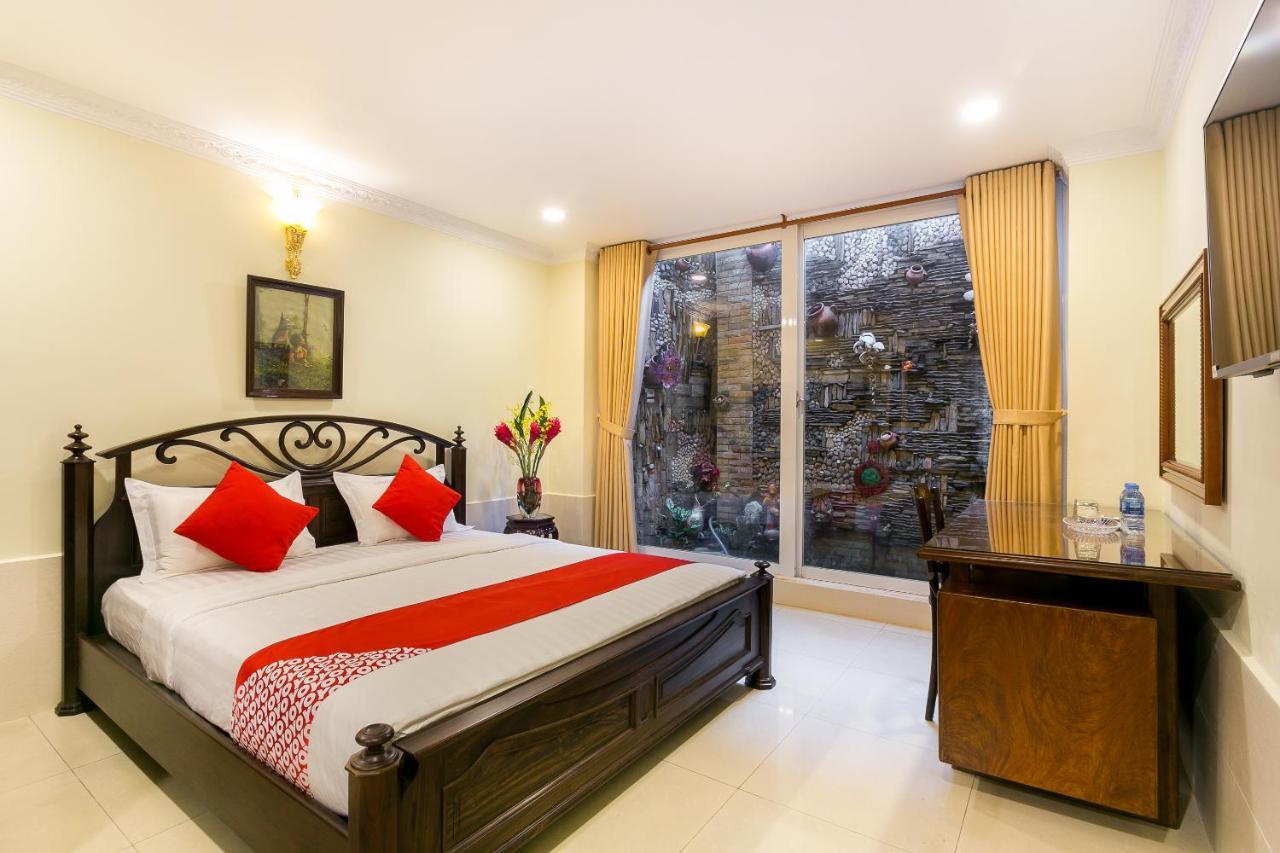 OYO 113 Horizon Hotel Ho Chi Minh-stad Buitenkant foto